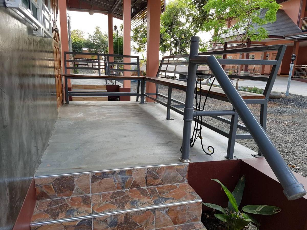 Ferienwohnung ก่อน-ใดใด อพาร์ทเม้นท์ Nong Ki Exterior foto